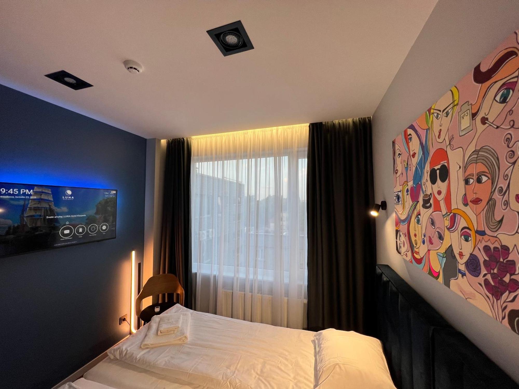 Luna Self Check-In Hotel Klaipėda Extérieur photo