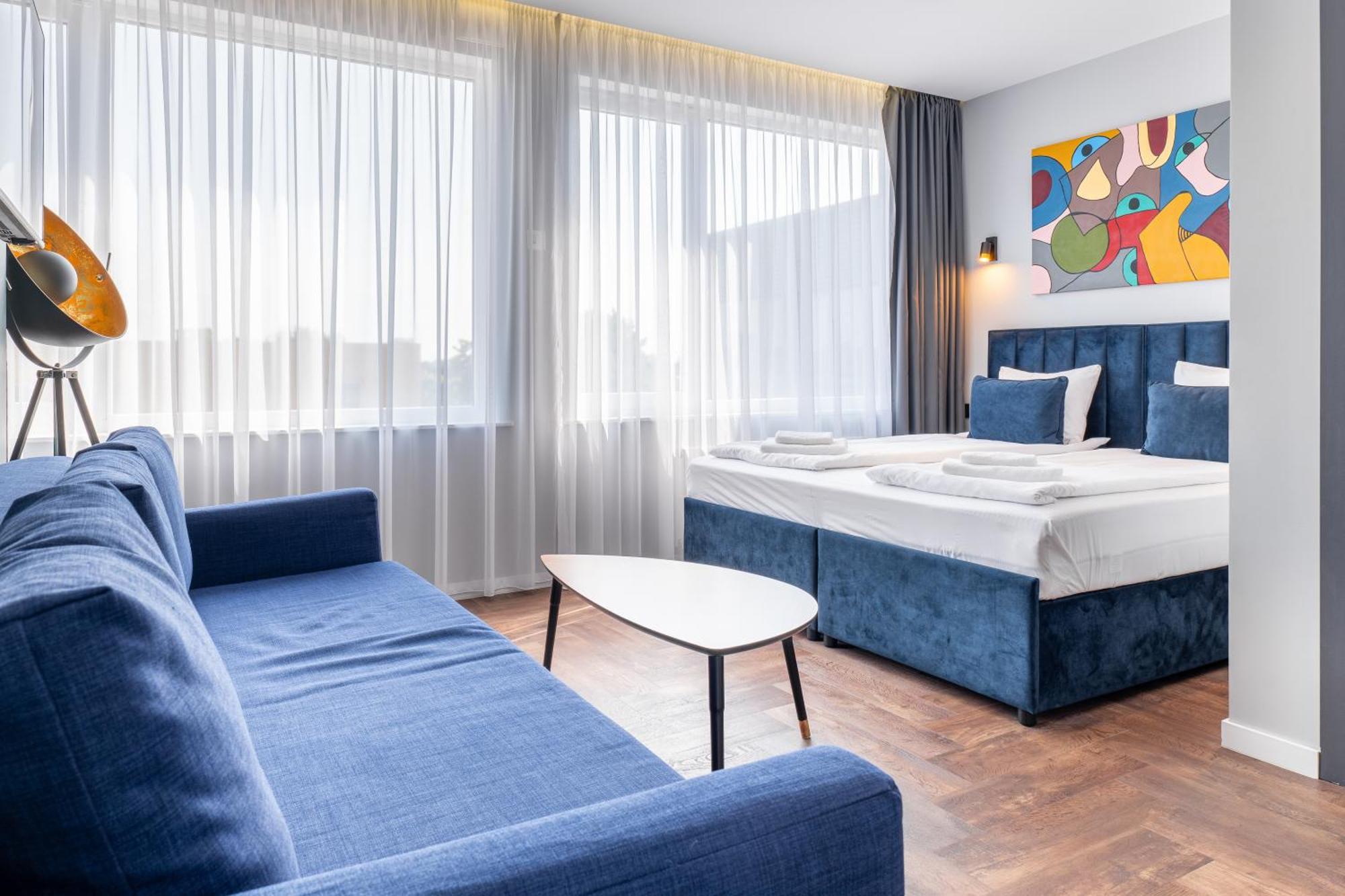 Luna Self Check-In Hotel Klaipėda Extérieur photo